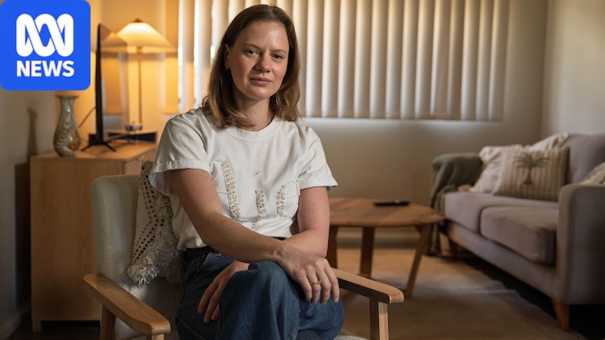 Young Australians with bowel cancer say doctors missing the warning signs