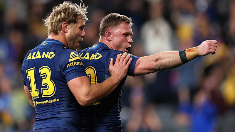 NRL live updates: Lowly Parramatta host high-flying neighbours Penrith