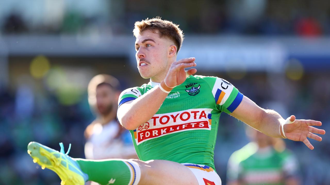 NRL 2026: Canberra halfback Ethan Sanders reveals how a positional switch helped turn around Raiders’ fortunes, Ricky Stuart