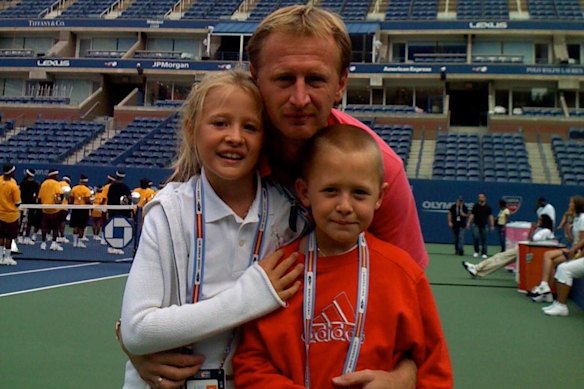 A young Korda with father Petr, a former tennis major winner, and brother Sebastian at the US Open.