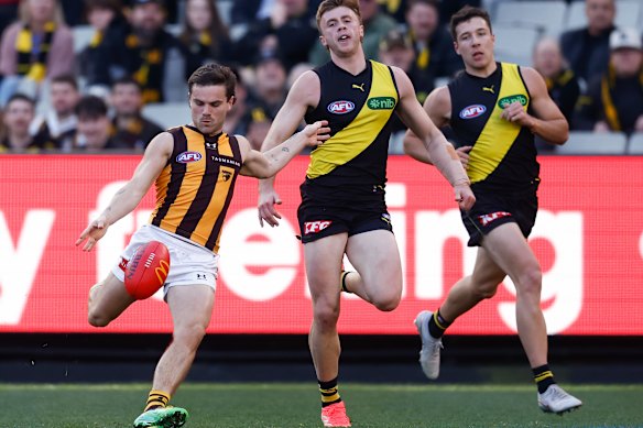 Richmond were flat-footed and without spirit on Sunday against the Hawks