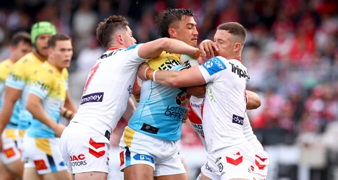 Gold Coast Titans rain on Clint Gutherson’s parade – Total Rugby League