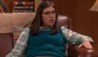 Big Bang Theory: Mayim Bialik Was Unaware Of Sheldon's Spot When Joining The Cast