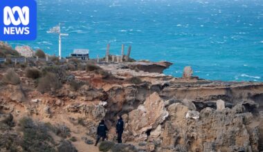 Search for missing baby boy continues off South Australia's South East coast