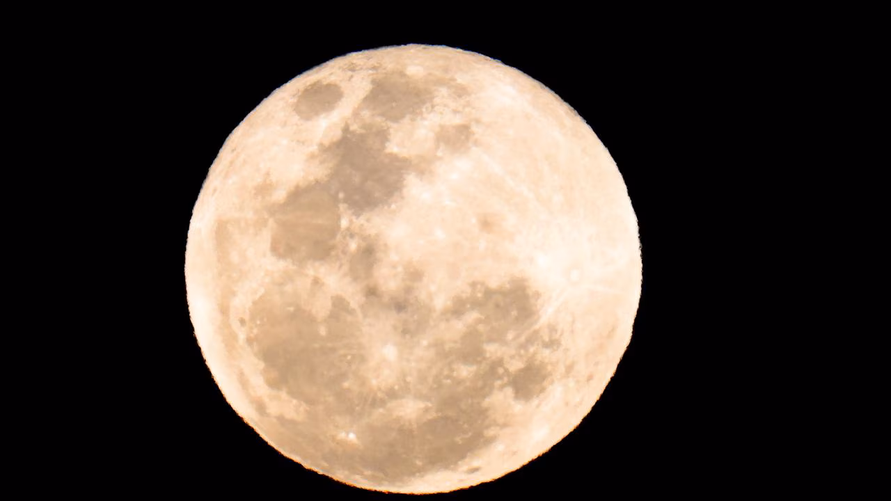Buck moon 2026: When and how to see it across Australia