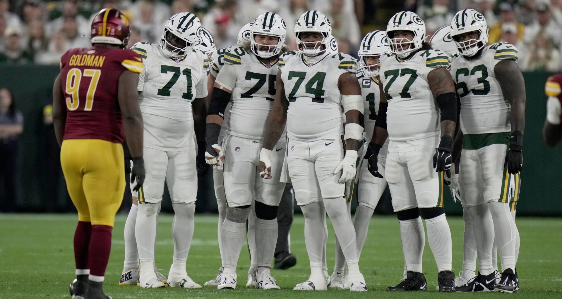 OL expert ranks Packers OL as 29th best in NFL entering 2026
