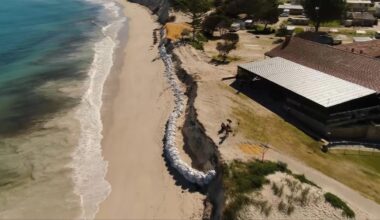 Lancelin locals fear stopgaps and lifeline will be washed away in next storm as erosion bites