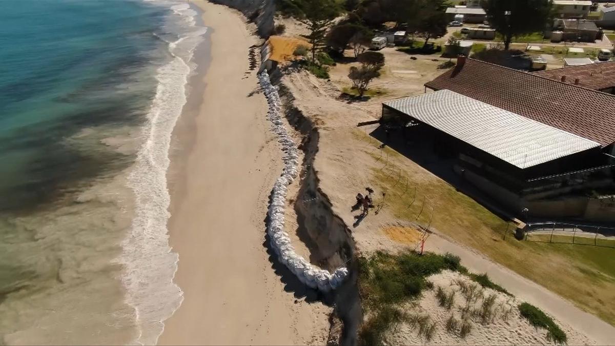 Lancelin locals fear stopgaps and lifeline will be washed away in next storm as erosion bites