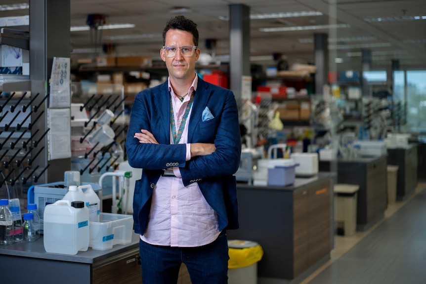Professor Matt Kemp in the lab at the research foundation.