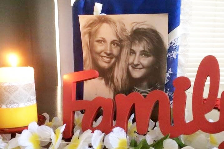 Linda Mason with her sister Annette