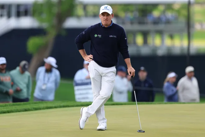 Bud Cauley won the 2026 RBC Canadian Open wearing Holderness & Bourne.