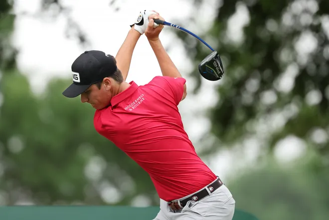 Mason Howell, winner of the 2025 U.S. Amateur, has turned pro and signed a deal with Holderness & Bourne.