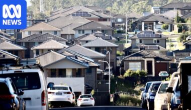 Australia's property market enters downturn as prices fall for first time since 2022