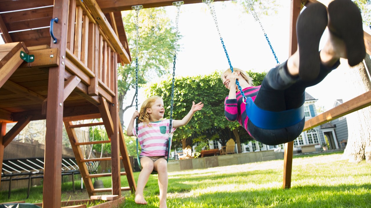 'Sent me an audio full of complaints': Woman reveals shocking texts she received from her friend after babysitting her child for free