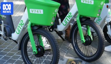 City of Yarra ends e-bike scheme amid claims operator Lime was getting 'free ride'
