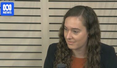 ICAC told Alyssa White celebrated jobs for friends while UOW was 'broke'