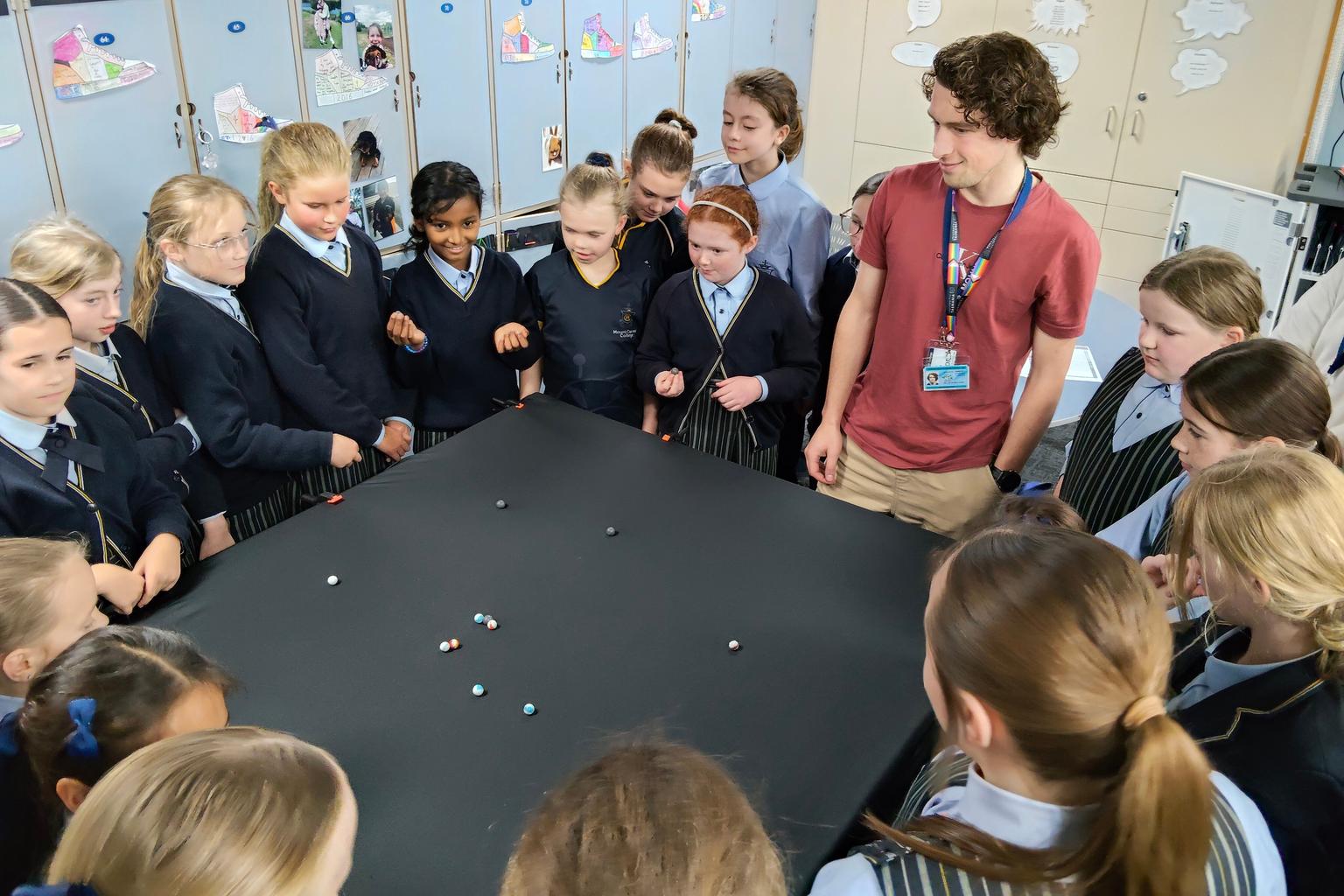 Young Tassie Scientists to send record 62 researchers into schools