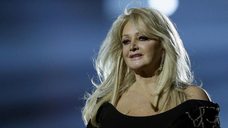 ‘My heart is broken’: Family and friends pay tribute to beloved singer-songwriter Bonnie Tyler