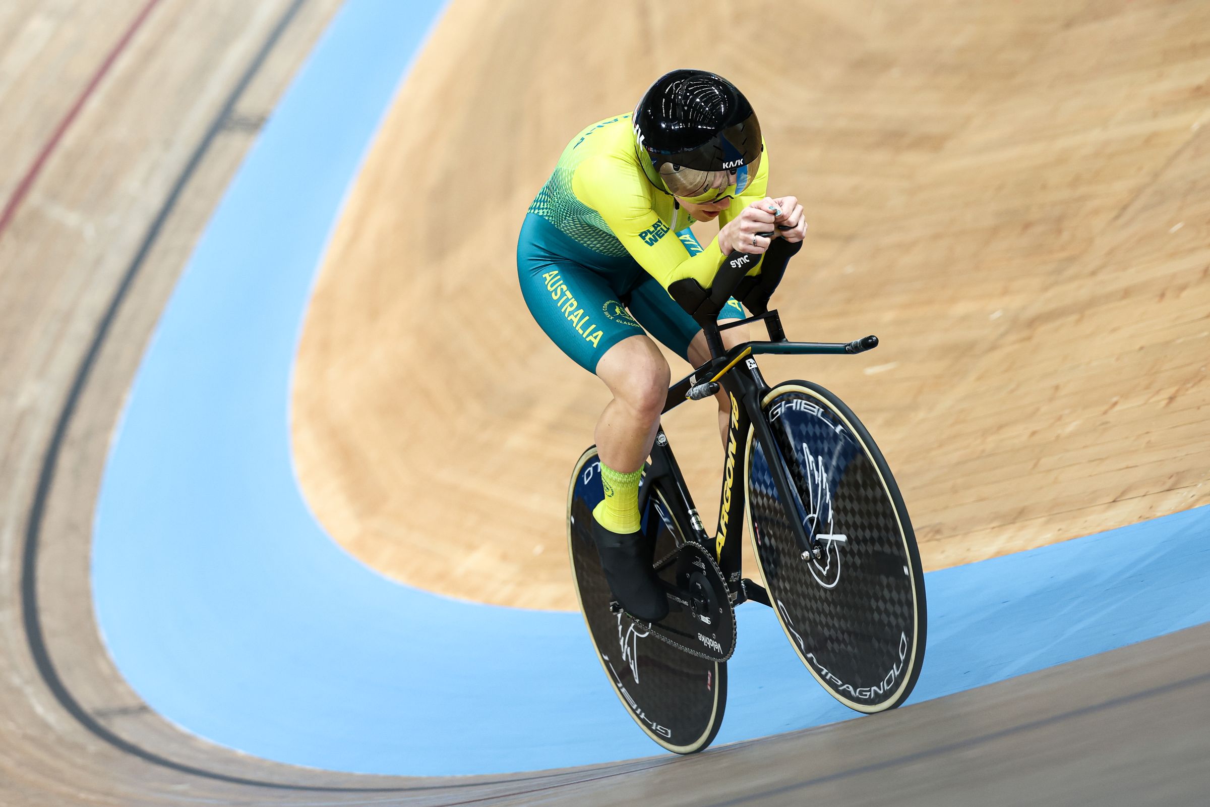 Tara Neyland competing for Australia in the C4−C5 Women’s Individual Pursuit at the 2026 Commonwealth Games in Glasgow, Scotland.