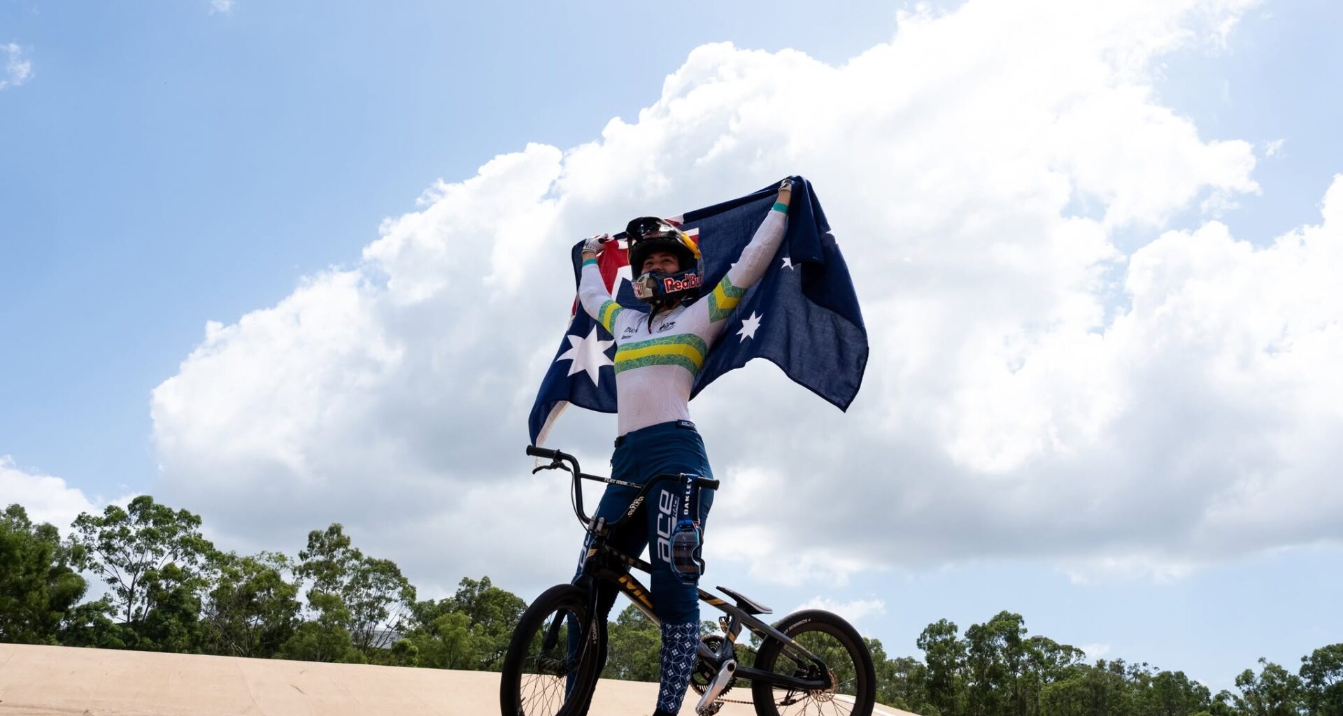 ARA Australian Cycling Team logo