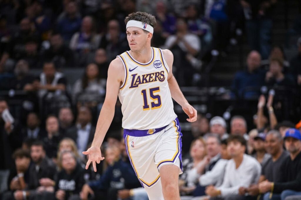 Austin Reaves Defends Deandre Ayton, Says He Was A Top-10 Big When In A Good Headspace With Lakers