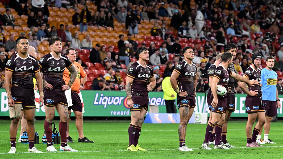 ‘Stick ya season ticket’: Fed up fans turning on Broncos after 8th straight loss image