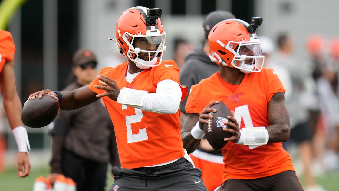 Shedeur Sanders' Playing Time Predicted by NFL Exec Amid Browns QB Battle With Deshaun Watson