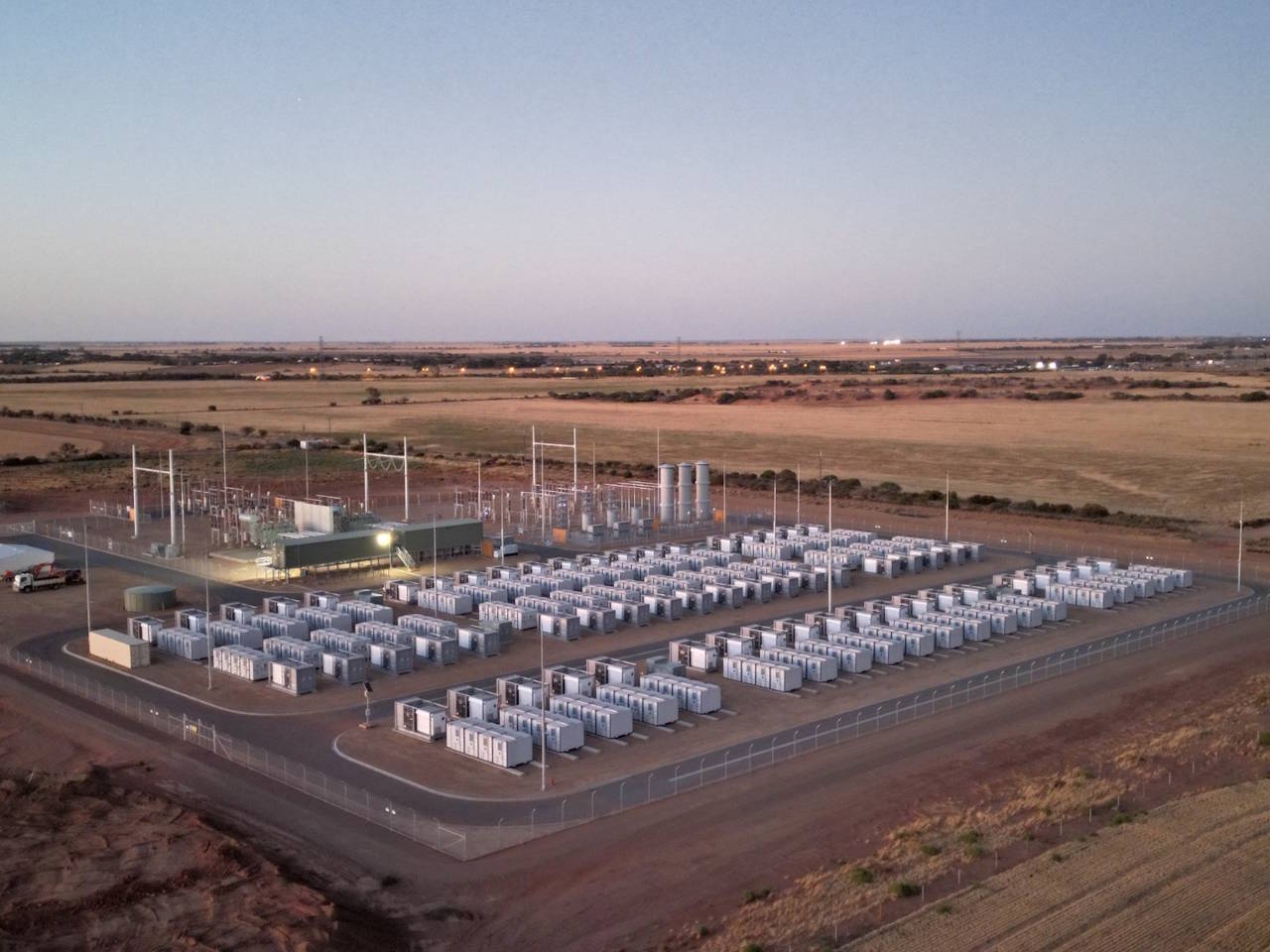 New big battery begins operations in state stung by worst wind “drought” in seven years