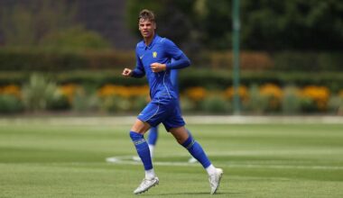 Ollie Harrison joins Wimbledon on loan | News | Official Site