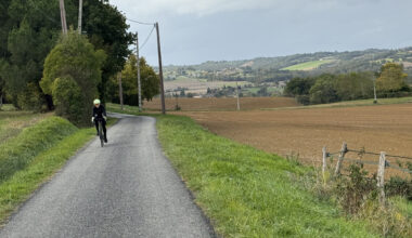 Cycling in the Central to Eastern Pyrenees - Cycling West