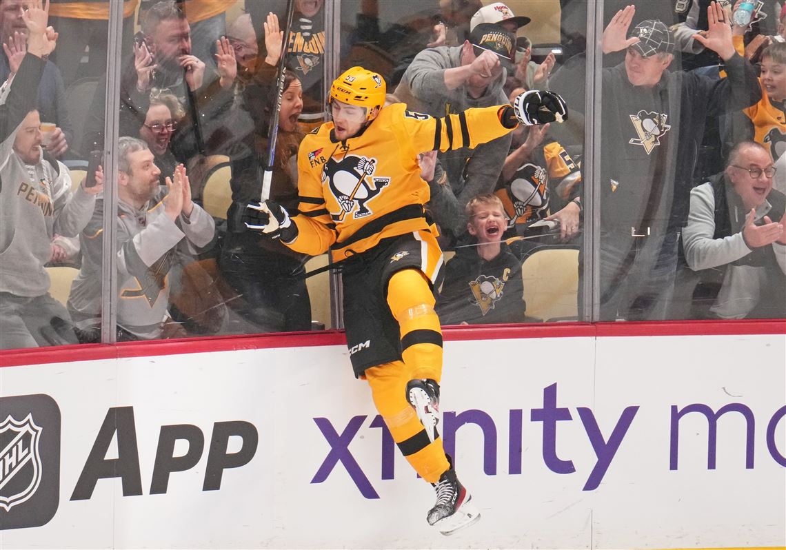 Penguins sign Egor Chinakhov, Arturs Silovs and other RFAs to new contracts