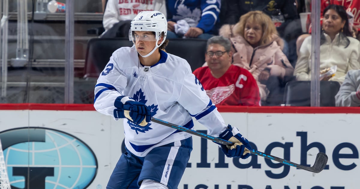 Winnipeg Jets sign former Toronto Maple Leafs defenceman Henry Thrun to one-year, two-way deal