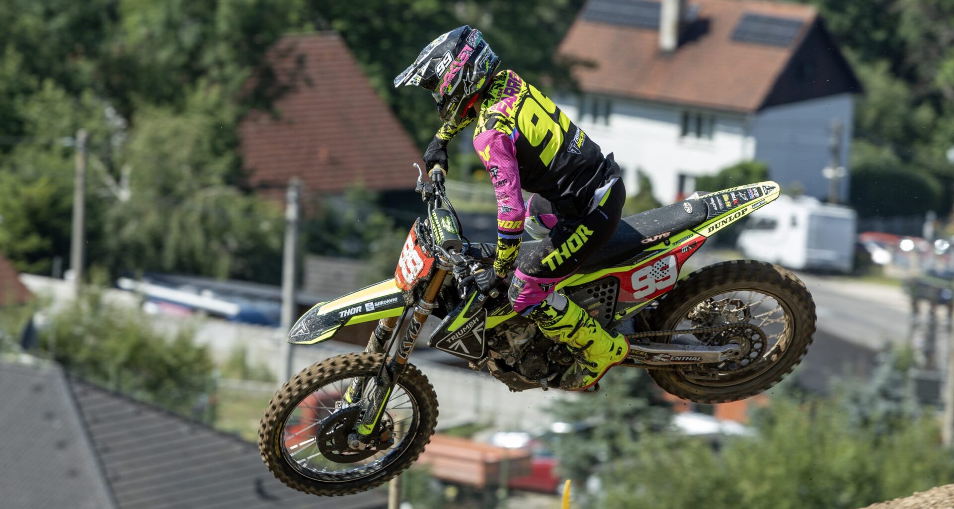 Race results: MX2 World Championship RD13 – Loket – Farres wins – GateDrop.com