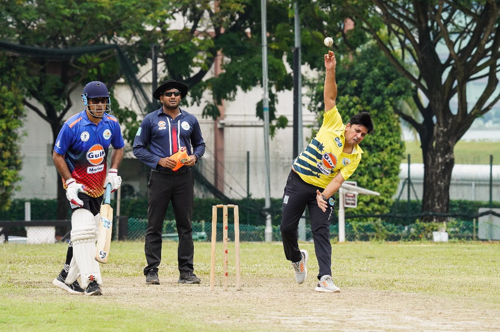 A bowler in action at an MPL game