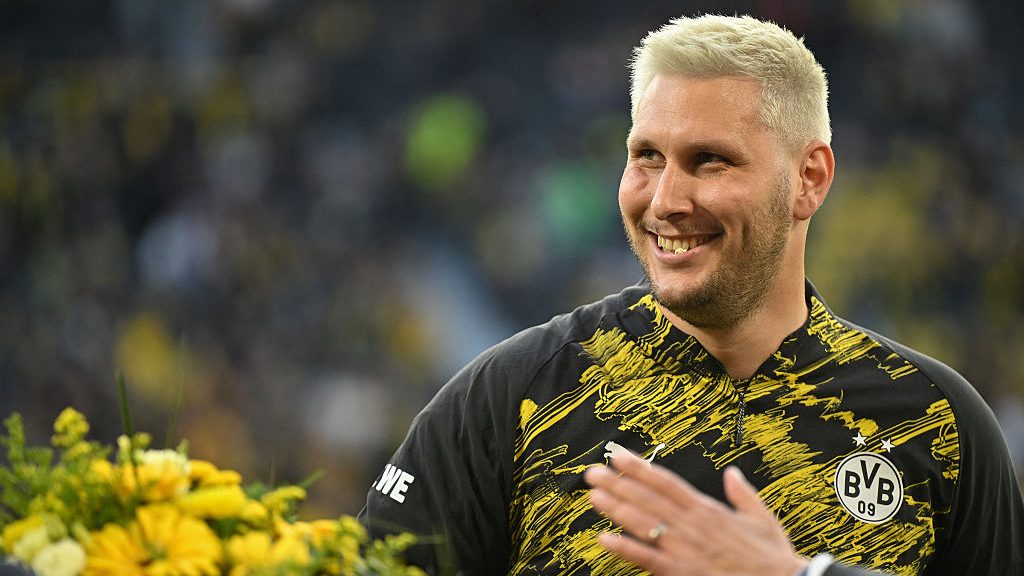 Niklas Süle joins German amateur football team SV Tiefenbach