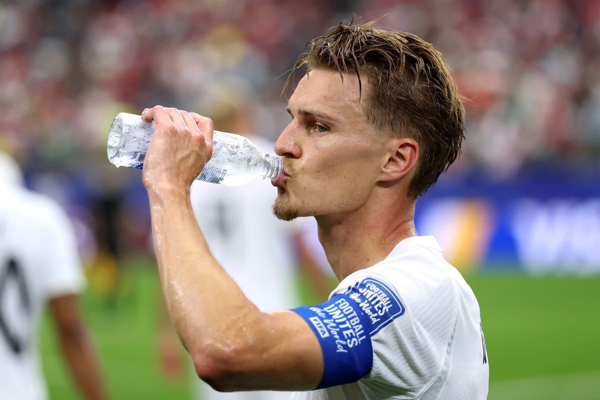 Do hydrated players play better football? We asked an expert about this World Cup