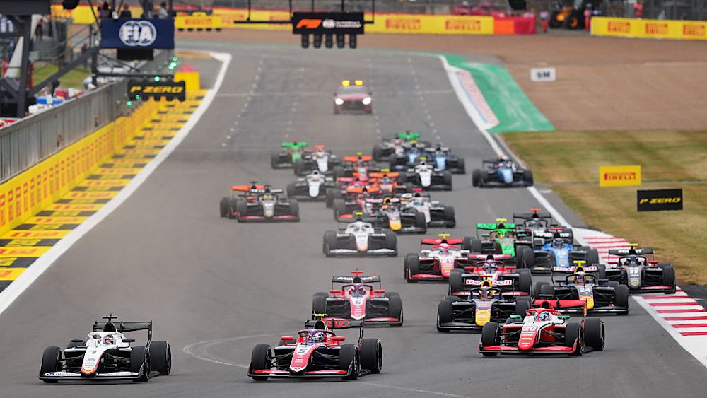 Slater managed to stay ahead of Nael at the start despite a great getaway from the Campos