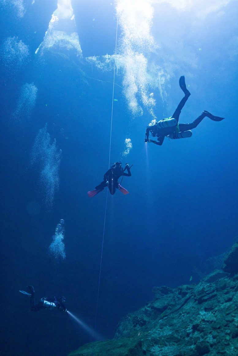 Griffith University Team Dives Kilsby Cave