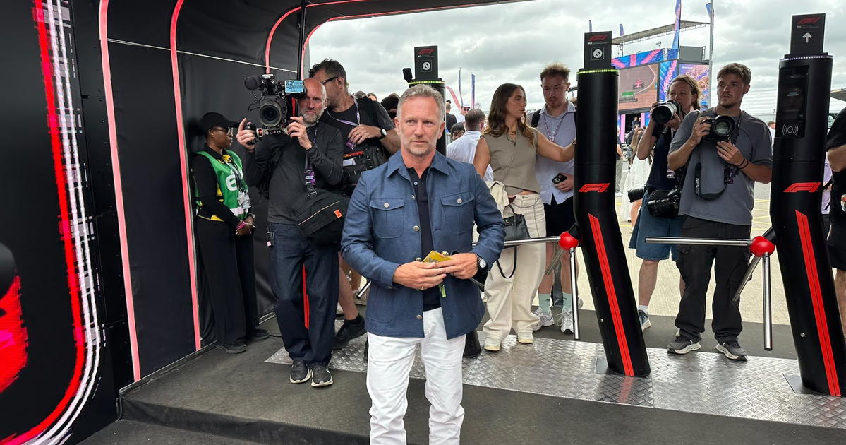 Christian Horner makes return to F1 paddock