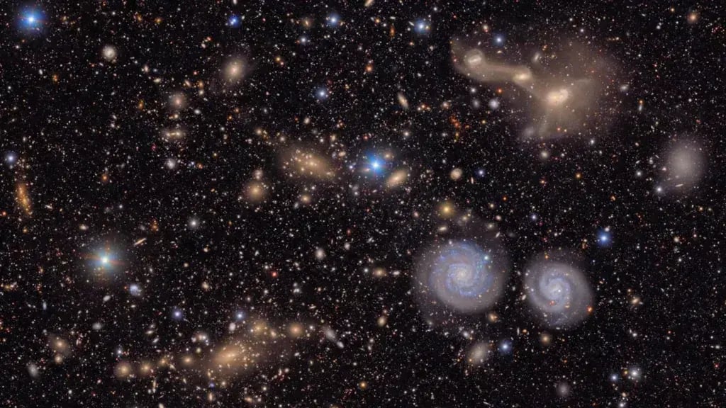 Over the next 10 years, the observatory will scan the southern sky, taking hundreds of images each night (Photo: RubinObs/NOIRLab/SLAC/NSF/DOE/AURA) מיליוני גלקסיות בתמונה אחת. צילום של טלסקופ ורה רובין