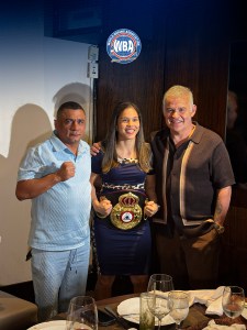 Gilberto Jesús Mendoza Presents Nataly Delgado With Her WBA Championship Belt – World Boxing Association