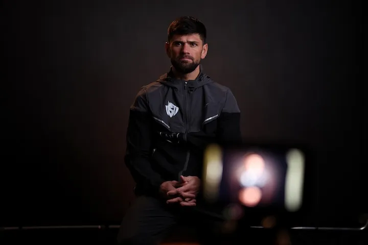 'HE SHOWED WEAKNESSES' Brandon Figueroa Talks Bruce Carrington and Naoya Inoue Mega Fights