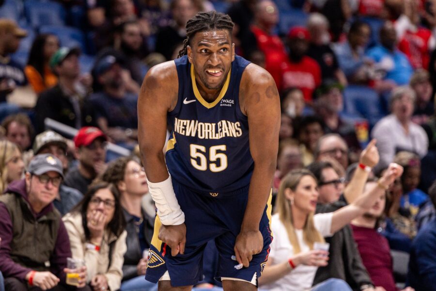 Lakers, Kevon Looney Agree To One-Year Deal