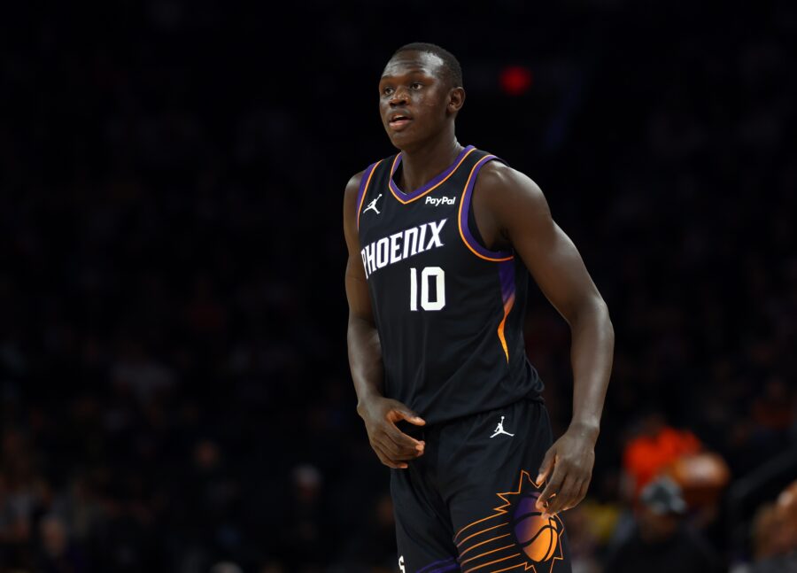 Suns Notes: Maluach, Peat, Booker