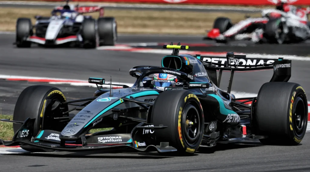 Kimi Antonelli's F1 British GP unravelled in the closing stages