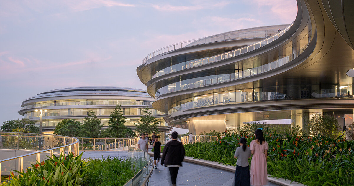 MAD opens shenzhen's tengyun center with lifted, cloud-like offices
