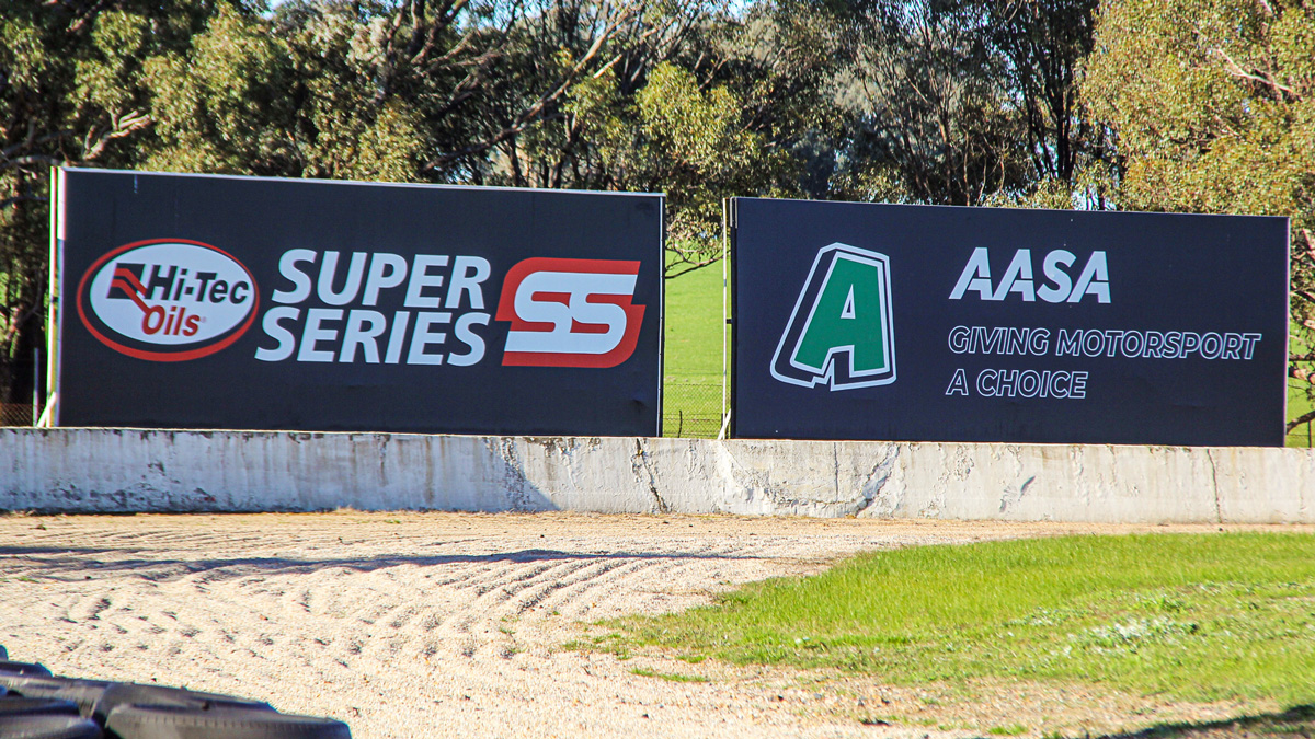 Motorsport news: AASA executive director Les Smith hits back at Benalla Auto Club's rejection of sale