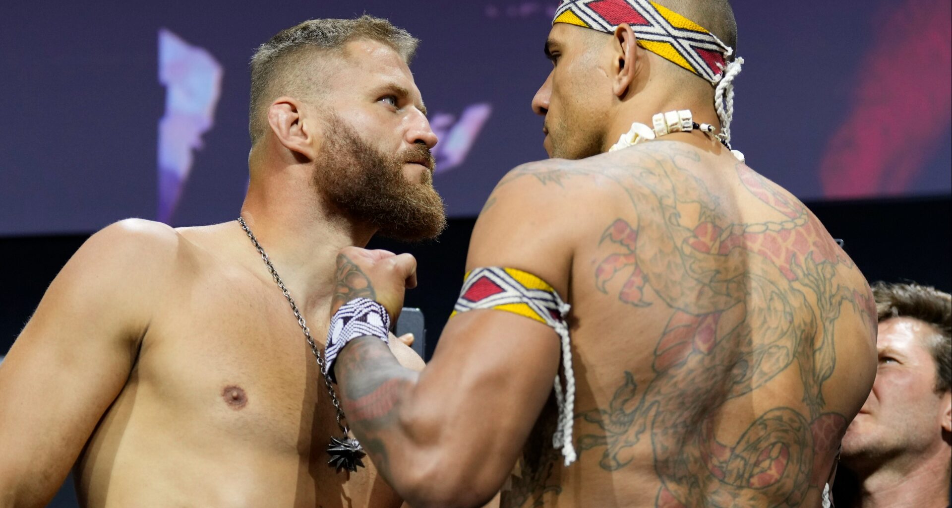 Jan Blachowicz and Alex Pereira face off at the UFC 291 ceremonial weigh-in