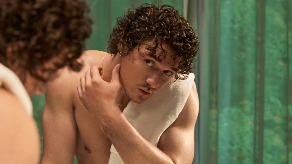 Belmont Cameli in Tresemmé's "Hot Curl Summer" campaign.