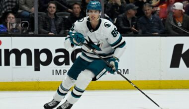 Shakir Mukhamadullin re-signs for two years with Oilers